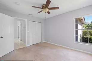 17646 10th St, Pembroke Pines, FL 33029 - Photo 12