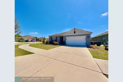 992  Serchio Street, Haines City, FL 33844 - Photo 2