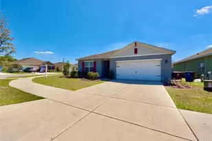 992 Serchio St, Haines City, FL 33844 - Photo 2