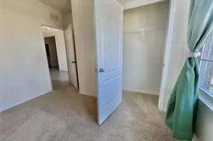 992 Serchio St, Haines City, FL 33844 - Photo 10