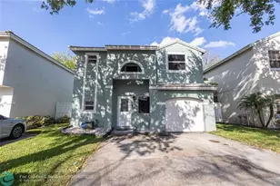 9871 NW 2nd Ct, Plantation, FL 33324 - Photo 1