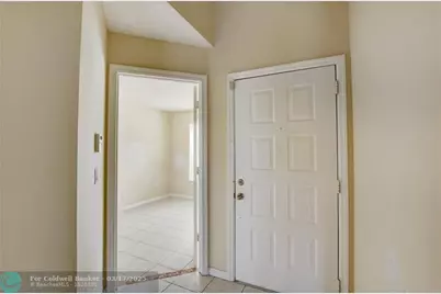 7958  Piper Lane, Lake Worth, FL 33463 - Photo 4