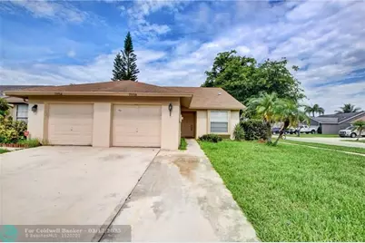 7958  Piper Lane, Lake Worth, FL 33463 - Photo 2