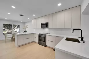 431 SE 9th Ave, Pompano Beach, FL 33060 - Photo 18