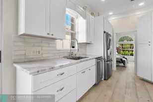 8338 SE Angelina Ct, Hobe Sound, FL 33455 - Photo 6