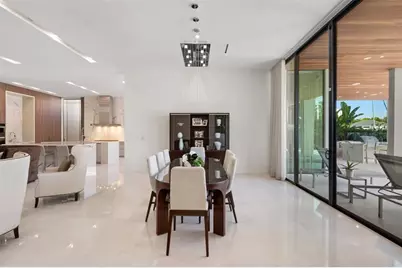 2421  Barcelona Dr, Fort Lauderdale, FL 33301 - Photo 28