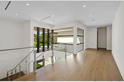 2421  Barcelona Dr, Fort Lauderdale, FL 33301 - Photo 42