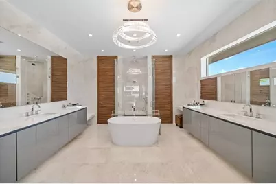 2421  Barcelona Dr, Fort Lauderdale, FL 33301 - Photo 52