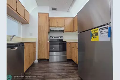 11440 NW 45th St, Coral Springs, FL 33065 - Photo 2