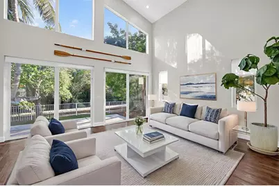 216 SE 10th St, Fort Lauderdale, FL 33316 - Photo 4