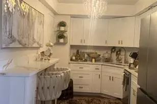 2425 Presidential Way, West Palm Beach, FL 33401 - Photo 12