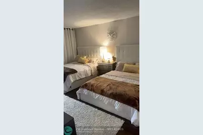 2425  Presidential Way, Unit #705, West Palm Beach, FL 33401 - Photo 18
