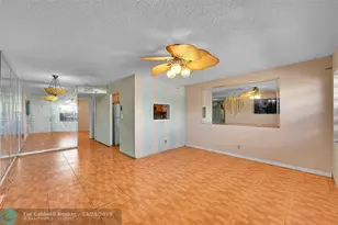 9101 Sunrise Lakes Blvd, Sunrise, FL 33322 - Photo 6