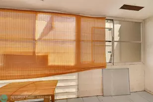 9101 Sunrise Lakes Blvd, Sunrise, FL 33322 - Photo 20