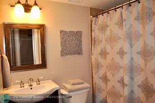 49 Deer Creek Rd, Deerfield Beach, FL 33442 - Photo 8