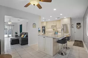 223 SE 7th St, Dania Beach, FL 33004 - Photo 14