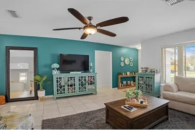 223 SE 7th St, Dania Beach, FL 33004 - Photo 12