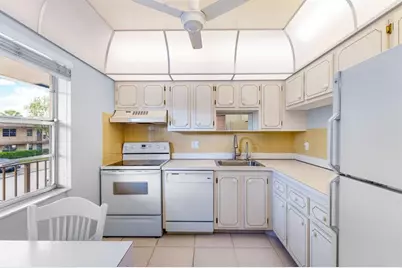 7360 NW 1st St, Unit #206, Margate, FL 33063 - Photo 8