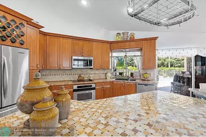 4636  Rothschild Dr, Coral Springs, FL 33067 - Photo 18