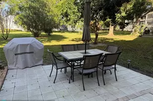 1066 Newport Q Unit, Deerfield Beach, FL 33442 - Photo 28