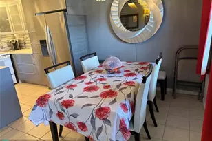 1066 Newport Q Unit, Deerfield Beach, FL 33442 - Photo 4