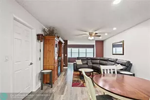 10123 Sunrise Lakes Blvd, Sunrise, FL 33322 - Photo 10