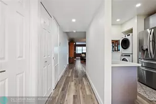 10123 Sunrise Lakes Blvd, Sunrise, FL 33322 - Photo 4