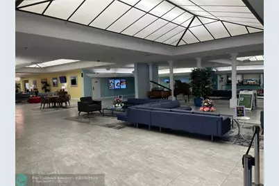 10123  Sunrise Lakes Blvd, Unit #307, Sunrise, FL 33322 - Photo 26