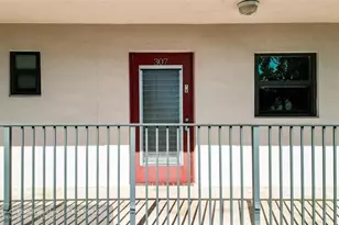 10123 Sunrise Lakes Blvd, Sunrise, FL 33322 - Photo 22