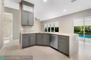 1650 SW 2nd Ave, Boca Raton, FL 33432 - Photo 8
