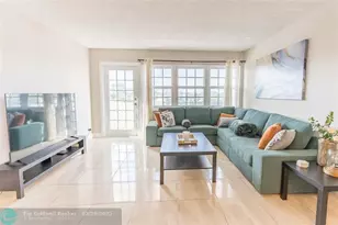 401 Golden Isles Dr, Hallandale Beach, FL 33009 - Photo 26