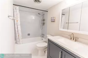 401 Golden Isles Dr, Hallandale Beach, FL 33009 - Photo 22