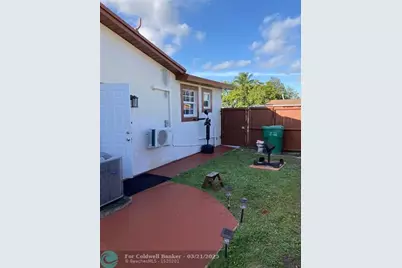 4232 SW 20th, Fort Lauderdale, FL 33317 - Photo 1