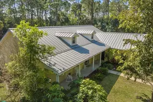 8446 93rd Ave, Vero Beach, FL 32967 - Photo 2