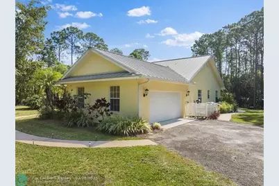 8446  93rd Ave, Vero Beach, FL 32967 - Photo 32