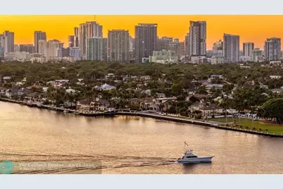 2520  Del Lago Dr, Fort Lauderdale, FL 33316 - Photo 6