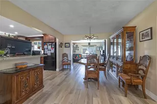 11420 NW 18th St, Pembroke Pines, FL 33026 - Photo 12