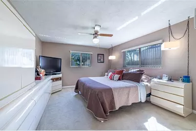 11420 NW 18th St, Pembroke Pines, FL 33026 - Photo 6