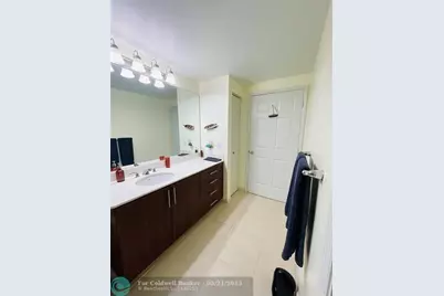 2401 NE 65th St, Unit #408, Fort Lauderdale, FL 33308 - Photo 18
