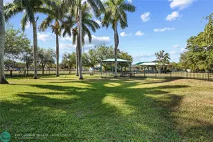 12840 SW 83rd Ct, Pinecrest, FL 33156 - Photo 8