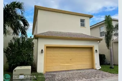 2040 SE Avon Park Dr, Port Saint Lucie, FL 34952 - Photo 2