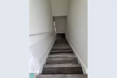 2040 SE Avon Park Dr, Port Saint Lucie, FL 34952 - Photo 12