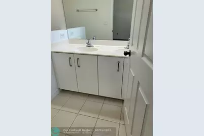 2040 SE Avon Park Dr, Port Saint Lucie, FL 34952 - Photo 28