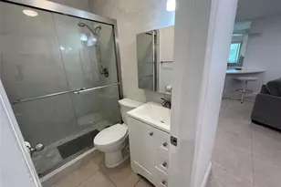 2100 NE 38th St, Lighthouse Point, FL 33064 - Photo 10