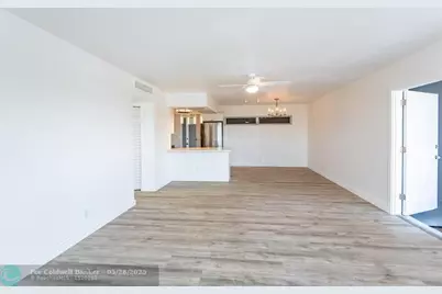 651  Pine Dr, Unit #306, Pompano Beach, FL 33060 - Photo 12