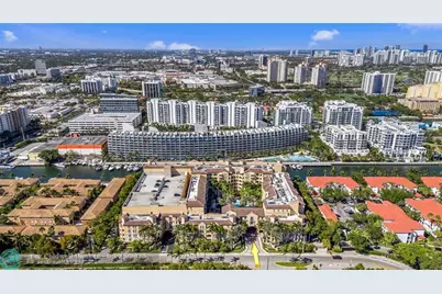 3001 NE 185th St, Unit #111, Aventura, FL 33180 - Photo 20