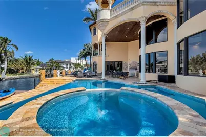 1011  Rhodes Villa Avenue, Delray Beach, FL 33483 - Photo 12