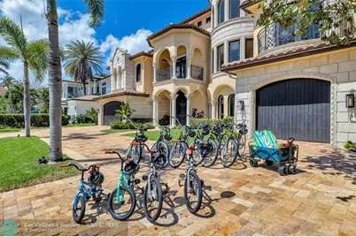 1011  Rhodes Villa Avenue, Delray Beach, FL 33483 - Photo 24