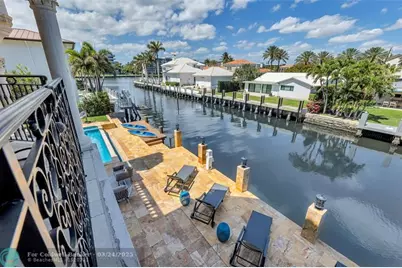1011  Rhodes Villa Avenue, Delray Beach, FL 33483 - Photo 10