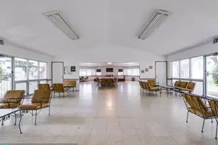 1001 NE 14th Ave, Hallandale Beach, FL 33009 - Photo 36